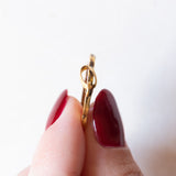 Ciondolo portafortuna antico con numero 13 in oro giallo 18K, anni ‘10/‘20