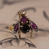 Anello in oro 18K con rubini e zaffiro - Antichità Galliera