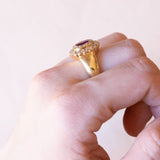 Anello vintage in oro 18K con rubino (1.20ct ca.) e diamanti (0.90ct ca.), anni ‘60
