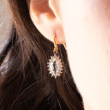 Orecchini a margherita pendenti vintage in oro giallo e bianco 9K con quarzo verde e diamanti, anni ‘70/‘80