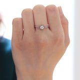 Solitaire en or blanc 18 carats avec diamant taille ancienne (0,45 ct environ), années 1940