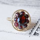 Anello a margherita vintage in oro 8K con granati, anni ‘60