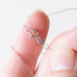 Collana con punto luce in oro bianco 18K con diamante di taglio vecchio di 0.31ct
