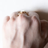 Anello vintage in oro 18K con pietra di luna, anni ‘60