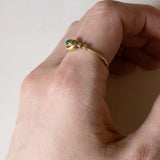 Anello vintage in oro 14K con smeraldo cabochon e diamanti, anni ‘60