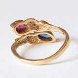 Anello contrarié vintage in oro 14K con zaffiro, rubino e diamanti (0.12ctw ca.), anni ‘70/‘80