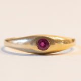 Anello vintage gypsy in oro 18K con rubino, anni ‘50/‘60