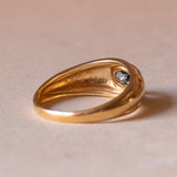 Vintage 18K gold band ring with blue topaz, 60s / 70s