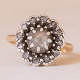Anello vintage in stile antico a margherita in oro giallo 18K e argento con diamanti (centrale 0.40ct ca.), anni '60