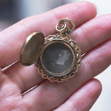 Ciondolo portafoto antico in oro 14K, primi del ‘900