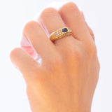 Anello vintage in oro giallo 18K con topazio blu e diamanti (0.56ctw ca.), anni '70/'80