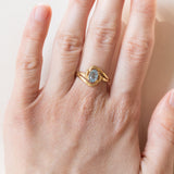 Anello vintage in oro 18K con topazio azzurro, anni ‘50/‘60