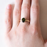 Anello solitario vintage in oro 14K con tsavorite verde, anni ‘70