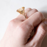 Anello vintage da cocktail in oro 18K con quarzo citrino (6ct ca.), anni ‘50/‘60