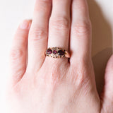 Anello in oro 9K con granati e diamanti, anno 2003