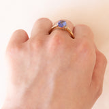 Anello vintage in oro 9K con tanzanite e zaffiri bianchi, anni ‘80