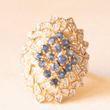Anello vintage in oro giallo e bianco 8K con zaffiri (0.60ctw ca.) e diamanti, anni ‘80
