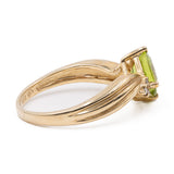 Anello vintage in oro giallo 9k con peridoto e diamanti