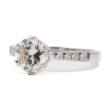 Anel solitário em ouro branco 18k com diamante lapidação brilhante de 1,35 quilates