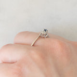 Toi et Moi vintage in oro bianco 14K con zaffiro (0.15ct ca.) e diamante, anni ‘70