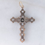Pendente antico a forma di croce in argento e oro giallo 14K con diamanti di taglio rosetta, inizio ‘800