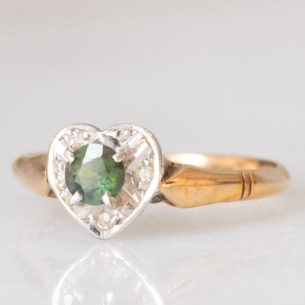 Anello a margherita a cuore vintage in oro giallo e bianco 9K con tormalina verde (0.20ct ca.) e diamanti, anno 1975