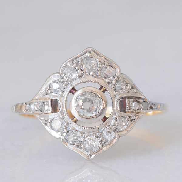 Anello Art Déco in oro giallo e bianco 14K con diamanti di taglio vecchia miniera e di taglio rosetta (0.30ctw ca.), anni ‘30
