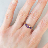 Trilogía vintage de oro amarillo de 14 quilates con amatistas (aprox. 0.90 cts), década de 90