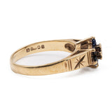 Anello vintage in oro giallo 9k con zaffiri e diamante