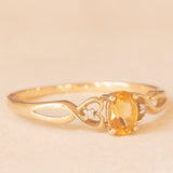 Anello vintage in oro giallo 9K con quarzo citrino (0.40ct ca.) e diamanti, anni ‘80