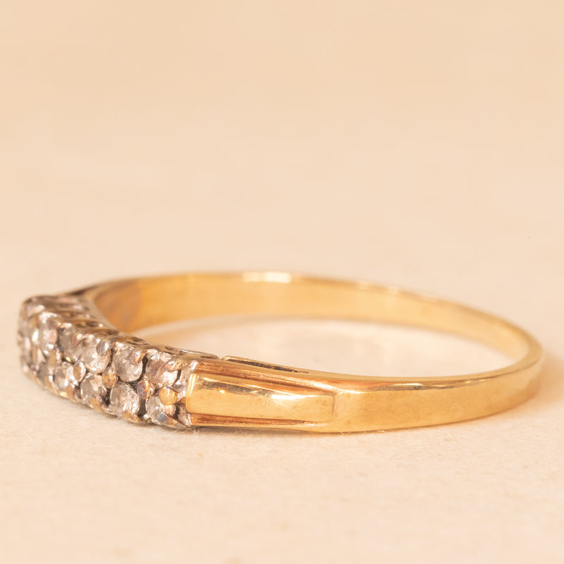 Doppia veretta in oro giallo e bianco 9K con diamanti (0.14ctw ca.), anni ‘60/‘70