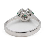 Anello vintage in oro bianco 14K con smeraldi e diamanti (0.30ctw ca.), anni '70