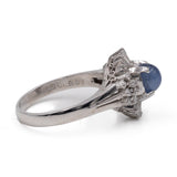 Anello vintage in platino a ballerina con zaffiro cabochon (1.88ct) e diamanti (0,63ctw)
