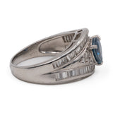 Anello vintage in platino con zaffiro a goccia (1,41ct) e diamanti (1,10ctw)