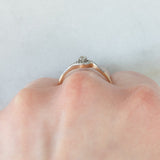 Anillo tourbillon vintage de oro amarillo de 18 quilates y plata con diamantes (centro de aprox. 0.15 ct), década de 50