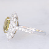 Anello a fiore vintage in platino con topazio verde (2.76ct) e diamanti (1.11ctw), anni ‘2000
