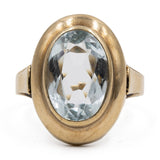 Bague cocktail vintage en or jaune 8 carats et aigue-marine (environ 3.30 ct), années 70