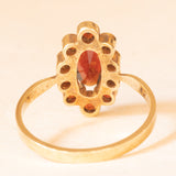 Винтажное кольцо с цветком из желтого золота 8 карат и гранатом (около 1.30 карата), 70-е годы
