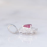 Ciondolo a margherita vintage in platino con rubino (0.52ct) e diamanti (0.45ctw)
