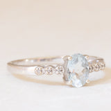 Anello vintage in oro bianco 9K con acquamarina (0.70ct ca.) e diamanti, anni ‘80/‘90