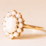 Anello a margherita vintage in oro giallo 9K con opali (0.74ctw ca.)