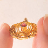 Vintage-Anhänger aus 8-karätigem Gelbgold mit rosa Glaspaste, 50er Jahre