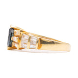 Anello vintage in oro giallo 18k con zaffiro (0,61ct) e diamanti (0,84ctw)