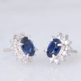 Orecchini a margherita vintage in platino con zaffiri (1.96ctw) e diamanti (0.34ctw), anni ‘90