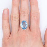 Anello da cocktail Art Déco in oro giallo 14K e argento con spinello azzurro (7.50ct ca.), anni ‘30