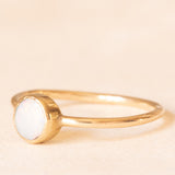 Solitario vintage in oro giallo 9K con opale (0.25ct ca.), anno 1976