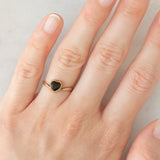 Anello vintage in oro giallo 9K con onice di taglio a cuore, anno 1989