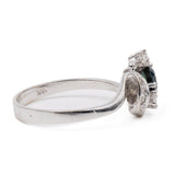 Bague vintage en or blanc 14 carats avec saphir (0,40 ct) et diamants (0,20 ct), années 70