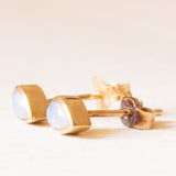 Vintage-Tropfenohrringe aus 9-karätigem Gelbgold mit Opalen (ca. 0.15 Karat), 60er/70er Jahre