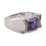 Anello vintage in oro bianco 14k con ametista e diamanti